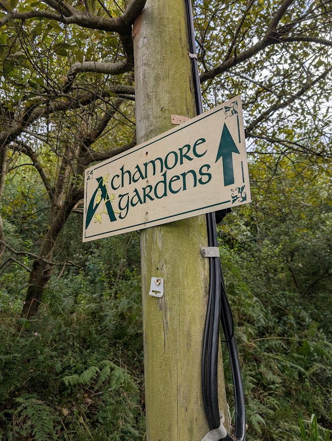 Signpost for Achamore Gardens.